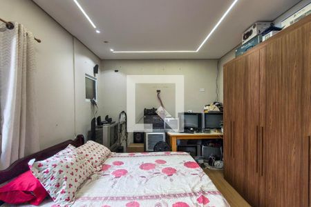 Quarto 2 de casa para alugar com 2 quartos, 50m² em Jardim Trevo, Praia Grande