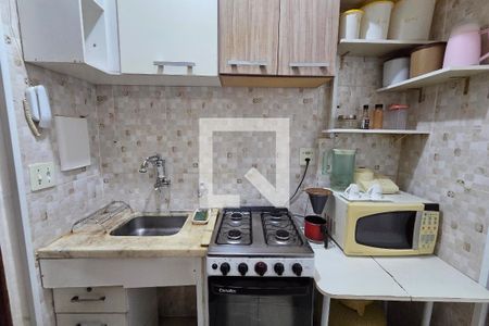 Cozinha de kitnet/studio para alugar com 1 quarto, 35m² em Cidade Ocian, Praia Grande