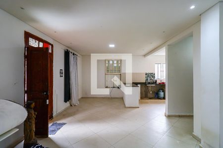 Casa para alugar com 1 quarto, 50m² em Jardim Vitoria Regia (zona Oeste), São Paulo