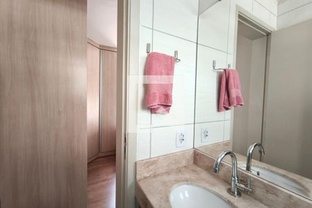 Banheiro Suíte de apartamento para alugar com 3 quartos, 60m² em Jardim Marcia, Campinas