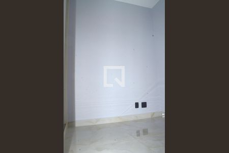 Quarto 1 de apartamento para alugar com 2 quartos, 80m² em Ana Lúcia, Belo Horizonte