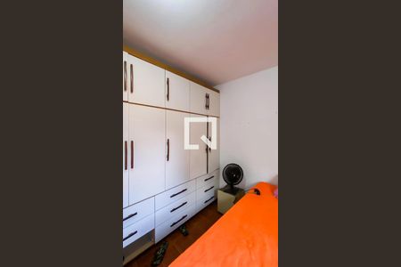 Quarto de casa à venda com 4 quartos, 240m² em Vila Araguaia, São Paulo
