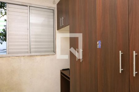 Quarto 2 de apartamento para alugar com 3 quartos, 48m² em Vila Chabilandia, São Paulo