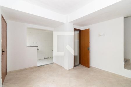 Casa de Condomínio para alugar com 2 quartos, 62m² em Bento Ribeiro, Rio de Janeiro