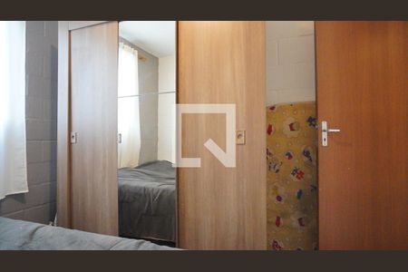 Quarto 1 de apartamento à venda com 2 quartos, 38m² em Mário Quintana, Porto Alegre