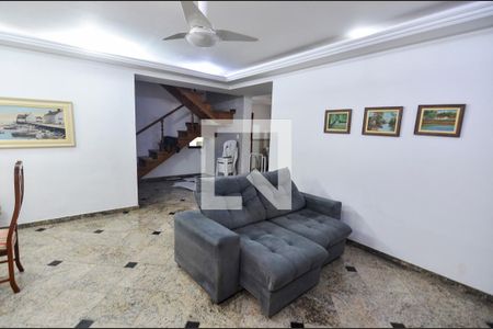 Sala de casa para alugar com 3 quartos, 300m² em Vila Isabel, Rio de Janeiro