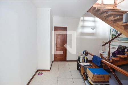 Corredor de casa para alugar com 3 quartos, 300m² em Vila Isabel, Rio de Janeiro