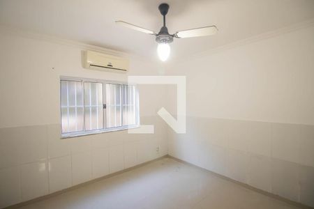 Suíte 1 de casa para alugar com 2 quartos, 150m² em Porto da Madama, São Gonçalo