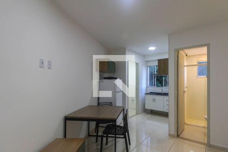 Sala/Cozinha de apartamento para alugar com 2 quartos, 36m² em Vila Bela, São Paulo