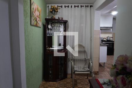 Casa para alugar com 2 quartos, 150m² em Jardim Nossa Senhora do Carmo, São Paulo