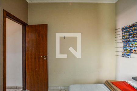 Quarto 1 de casa para alugar com 4 quartos, 254m² em Jardim Marek, Santo André