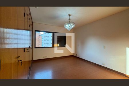 Apartamento à venda com 3 quartos, 242m² em Indianópolis, São Paulo