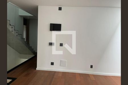 Casa à venda com 5 quartos, 460m² em Jardim Paulista, São Paulo