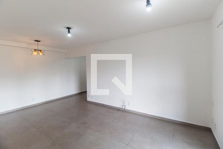 Sala  de apartamento para alugar com 1 quarto, 46m² em Jardim Tupanci, Barueri