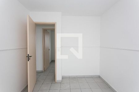 Quarto 2 de apartamento para alugar com 2 quartos, 60m² em Vila Margarida, São Paulo