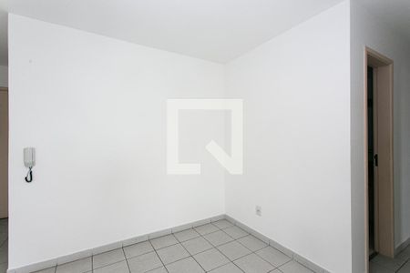 Sala de apartamento para alugar com 2 quartos, 60m² em Vila Margarida, São Paulo