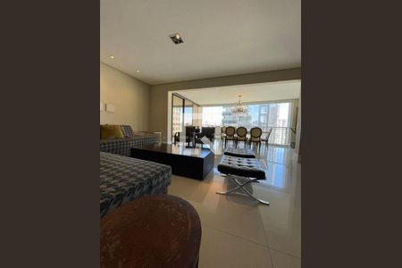 Apartamento à venda com 3 quartos, 189m² em Itaim Bibi, São Paulo