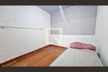 Sala/Quarto de casa para alugar com 1 quarto, 35m² em Vila Romano, São Paulo