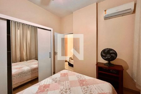 Quarto 1 de apartamento para alugar com 2 quartos, 66m² em Copacabana, Rio de Janeiro