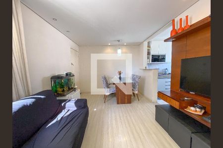 Apartamento para alugar com 3 quartos, 80m² em Camargos, Belo Horizonte