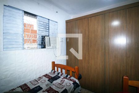 Quarto 2 de casa para alugar com 3 quartos, 75m² em Olaria, Rio de Janeiro