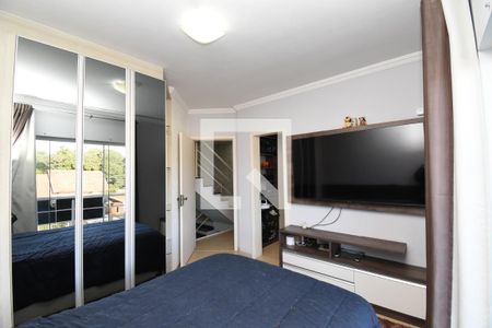 Suíte de casa à venda com 3 quartos, 220m² em Boa Vista, Curitiba