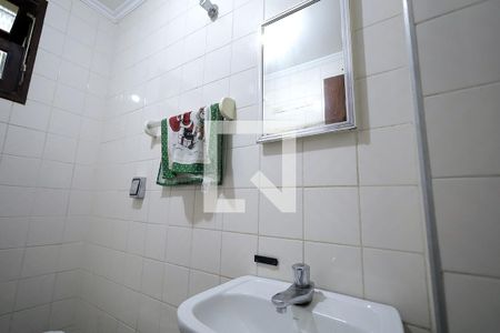 Banheiro de casa à venda com 3 quartos, 168m² em Utinga, Santo André