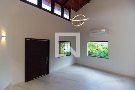 Sala 1 de casa de condomínio para alugar com 4 quartos, 380m² em Piratininga, Niterói