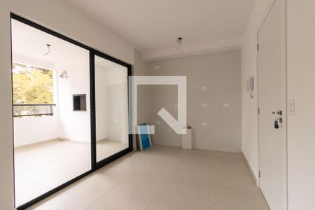 Sala/Cozinha de apartamento à venda com 2 quartos, 50m² em Cidade Industrial de Curitiba, Curitiba