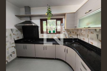 Cozinha de casa para alugar com 4 quartos, 500m² em Rio Tavares, Florianópolis