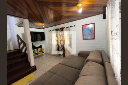 Sala de casa para alugar com 4 quartos, 500m² em Rio Tavares, Florianópolis