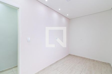 Quarto 1 de casa para alugar com 3 quartos, 84m² em Vila Frugoli, São Paulo