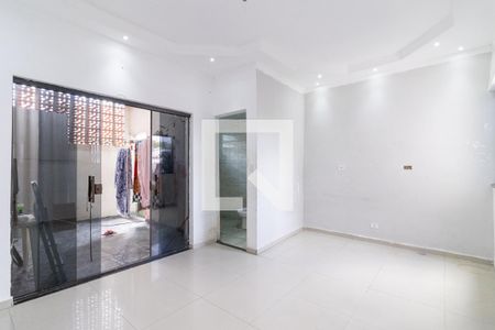 Sala de casa para alugar com 3 quartos, 84m² em Vila Frugoli, São Paulo
