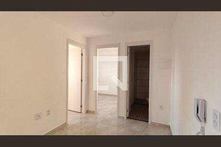 Apartamento para alugar com 2 quartos, 33m² em Freguesia do Ó, São Paulo