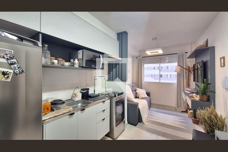 Sala/Cozinha de apartamento à venda com 1 quarto, 27m² em Barra Funda, São Paulo