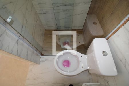 Banheiro de apartamento para alugar com 1 quarto, 37m² em Parque Mandaqui, São Paulo