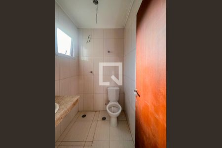 Banheiro da Suíte de casa de condomínio à venda com 3 quartos, 93m² em Jardim Ubirajara, São Paulo