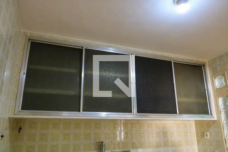 Cozinha  de casa de condomínio para alugar com 5 quartos, 85m² em Encantado, Rio de Janeiro