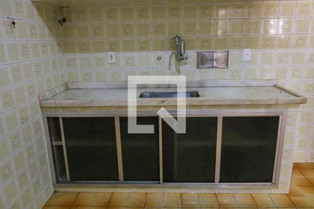 Cozinha  de casa de condomínio para alugar com 5 quartos, 85m² em Encantado, Rio de Janeiro