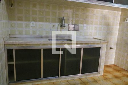 Cozinha  de casa de condomínio para alugar com 5 quartos, 85m² em Encantado, Rio de Janeiro