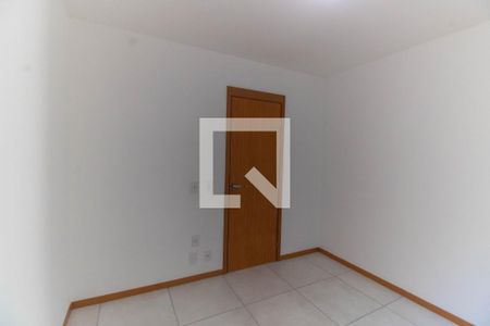 Quarto 1 de apartamento para alugar com 2 quartos, 54m² em Maria Paula, São Gonçalo