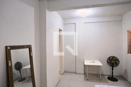 Suíte de casa à venda com 2 quartos, 300m² em Santa Cruz, Belo Horizonte