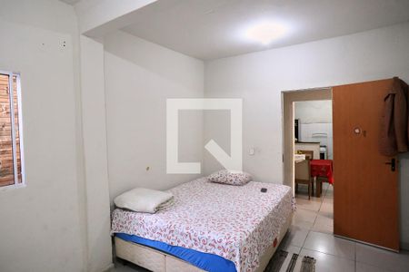 Suíte de casa à venda com 2 quartos, 300m² em Santa Cruz, Belo Horizonte