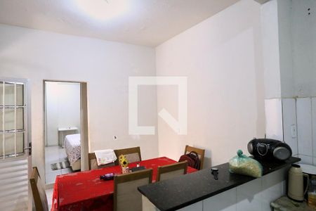 Sala/Cozinha de casa à venda com 2 quartos, 300m² em Santa Cruz, Belo Horizonte