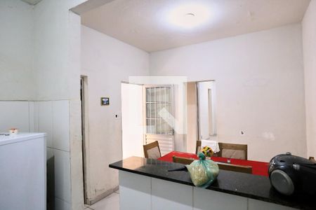 Sala/Cozinha de casa à venda com 2 quartos, 300m² em Santa Cruz, Belo Horizonte