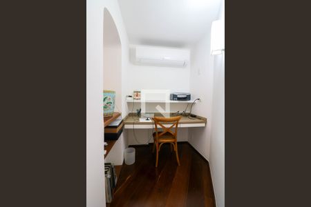 Escritório de apartamento à venda com 4 quartos, 200m² em Santo Amaro, São Paulo
