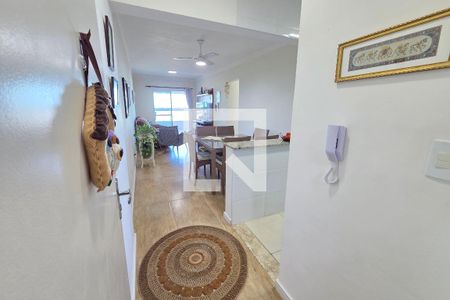 Sala de apartamento para alugar com 3 quartos, 104m² em Balneario Flórida, Praia Grande