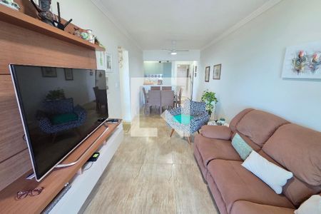 Sala de apartamento para alugar com 3 quartos, 104m² em Balneario Flórida, Praia Grande