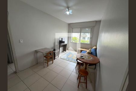 Sala de apartamento à venda com 1 quarto, 43m² em Independência, Porto Alegre