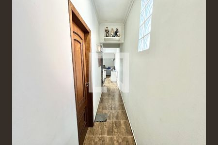 Corredor de casa à venda com 4 quartos, 216m² em Vila Santa Maria, São Paulo